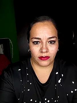 emily sweet13 online show from May 9, 2:06 am