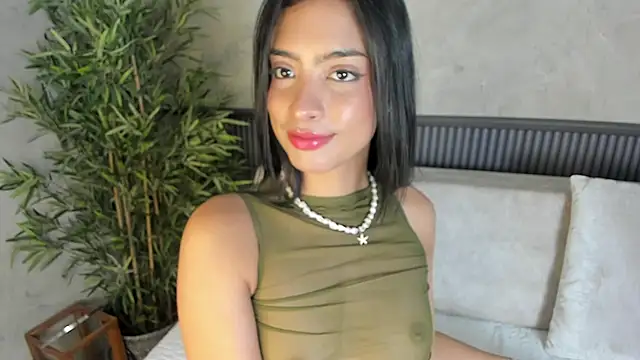 Naomi Dasilva online show from February 27, 7:26 pm