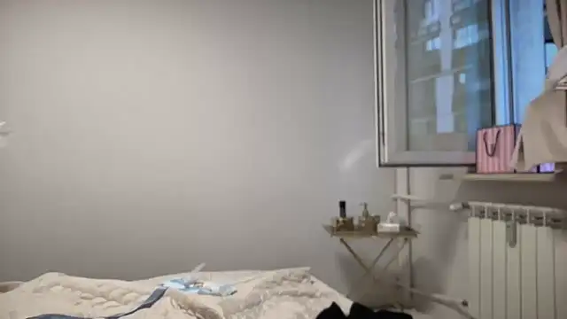 Snapshot of brithneysquirt chatting on September 15, 4:40 pm brithneysquirt online show from September 15, 4:40 pm