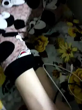 Snapshot of nouramaroc chatting on February 12, 7:02 pm nouramaroc online show from February 12, 7:02 pm