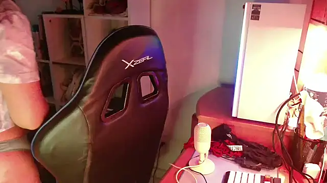 DirtyDi97 online show from March 21, 11:52 pm