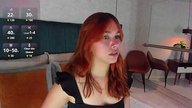 AdeleAndersonn online show from May 18, 7:31 pm