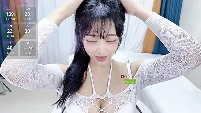 808dass online show from May 20, 4:35 pm