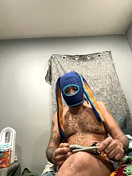 Snapshot of kaydazeed chatting on November 3, 2:13 am kaydazeed online show from November 3, 2:13 am