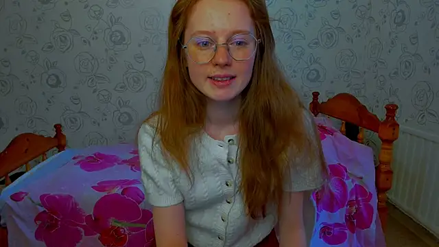 Fire Luna online show from April 29, 11:47 am