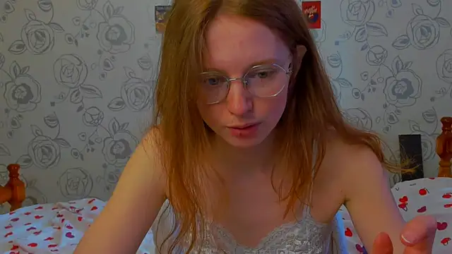 Fire Luna online show from May 11, 11:38 am