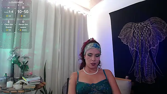 AmaRiv online show from November 6, 4:30 pm