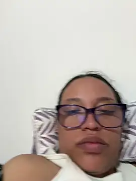 Snapshot of angela_angels_ chatting on January 3, 6:55 am angela angels online show from January 3, 6:55 am