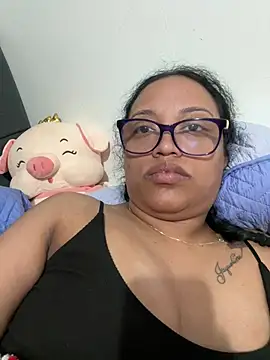 Snapshot of angela_angels_ chatting on February 2, 3:49 pm angela angels online show from February 2, 3:49 pm