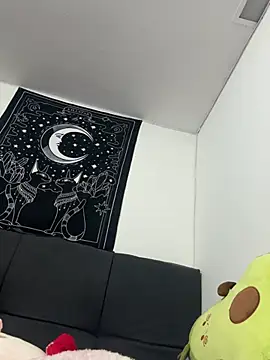 Snapshot of angela_angels_ chatting on February 2, 9:56 pm angela angels online show from February 2, 9:56 pm