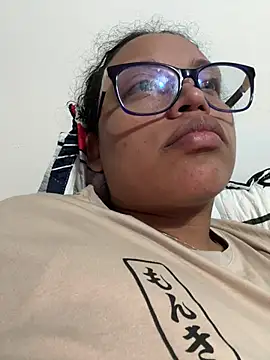 Snapshot of angela_angels_ chatting on February 23, 9:00 am angela angels online show from February 23, 9:00 am