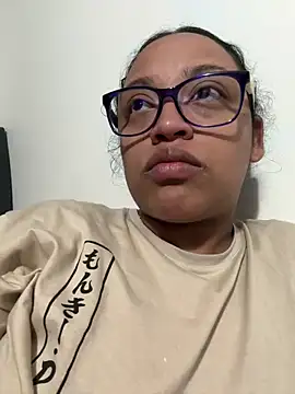 Snapshot of angela_angels_ chatting on February 23, 6:56 pm angela angels online show from February 23, 6:56 pm