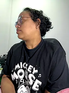 angela angels  online show from October 19, 12:33 am