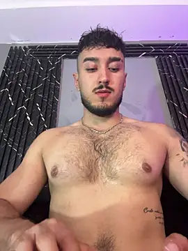 Snapshot of Zionmattis chatting on March 17, 10:24 pm Zionmattis online show from March 17, 10:24 pm