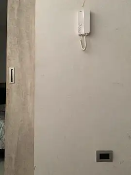 Snapshot of cheke42000 chatting on April 4, 5:43 pm cheke42000 online show from April 4, 5:43 pm