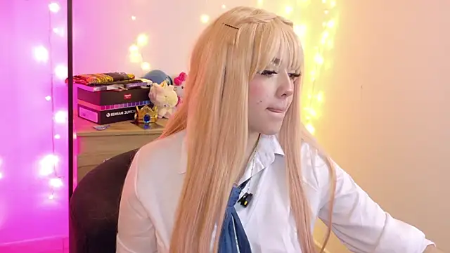 p3ach1 online show from November 10, 11:59 pm