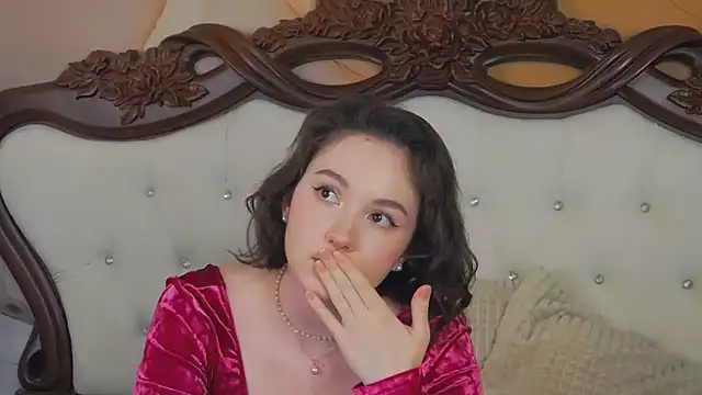 IreneRaye online show from February 11, 8:26 am