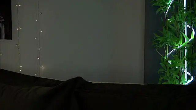 Snapshot of DawnAcreman chatting on January 21, 8:21 pm DawnAcreman online show from January 21, 8:21 pm