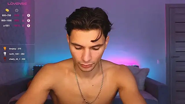 denlover1 online show from November 15, 9:17 am