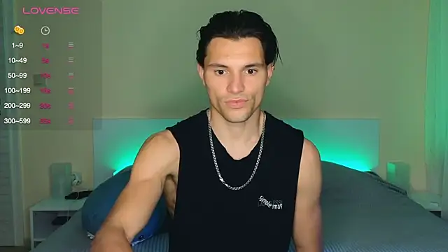 denlover1 online show from May 1, 1:26 pm