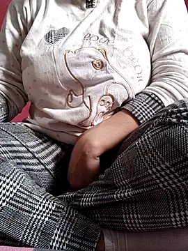 3ahhd online show from March 6, 11:47 am