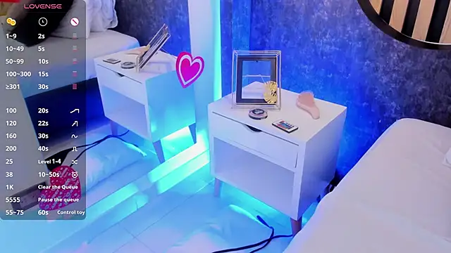 Snapshot of miss10_antonella chatting on February 27, 2:53 am miss10 antonella online show from February 27, 2:53 am