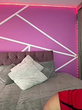  Maraa online show from February 4, 5:45 pm