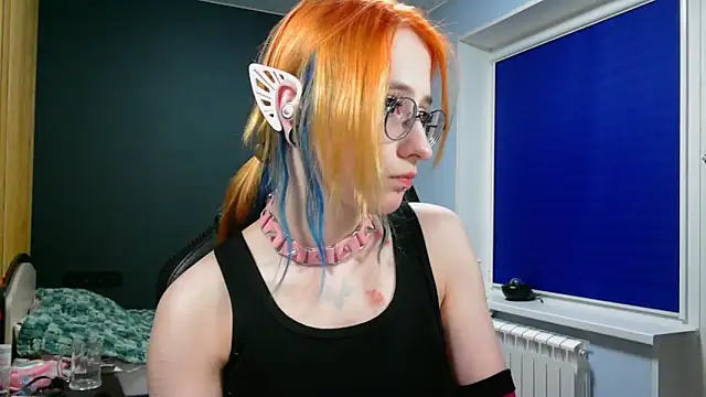 Snapshot of Honelin chatting on December 17, 6:20 pm Honelin online show from December 17, 6:20 pm