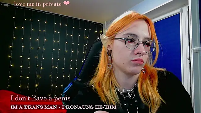 Snapshot of Honelin chatting on February 7, 10:30 pm Honelin online show from February 7, 10:30 pm