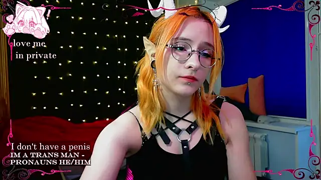 Snapshot of Honelin chatting on March 4, 1:17 pm Honelin online show from March 4, 1:17 pm