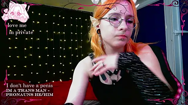 Snapshot of Honelin chatting on March 4, 5:45 pm Honelin online show from March 4, 5:45 pm