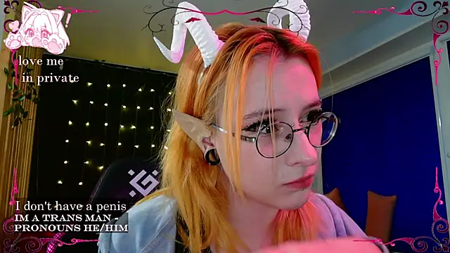 Snapshot of Honelin chatting on March 13, 1:40 pm Honelin online show from March 13, 1:40 pm