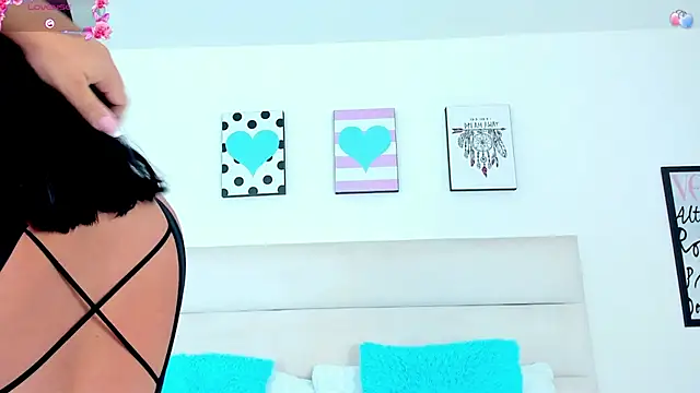 Snapshot of JoslinEvans chatting on November 27, 12:07 pm JoslinEvans online show from November 27, 12:07 pm