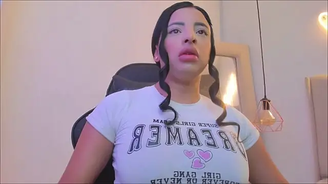 Zoeth Ruiz online show from October 16, 12:50 pm