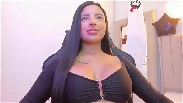 Zoeth Ruiz online show from October 25, 1:18 pm