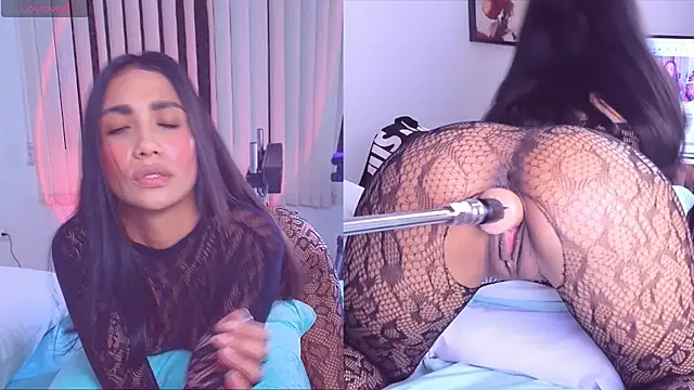 Kinky Mindy  online show from November 26, 7:26 pm