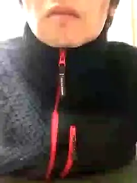 Snapshot of zzzzzabczzzzz chatting on December 11, 1:05 am zzzzzabczzzzz online show from December 11, 1:05 am