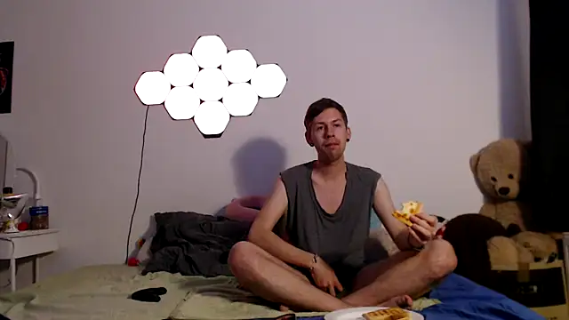 Snapshot of jonny-bisexual chatting on October 22, 7:46 pm jonny-bisexual online show from October 22, 7:46 pm