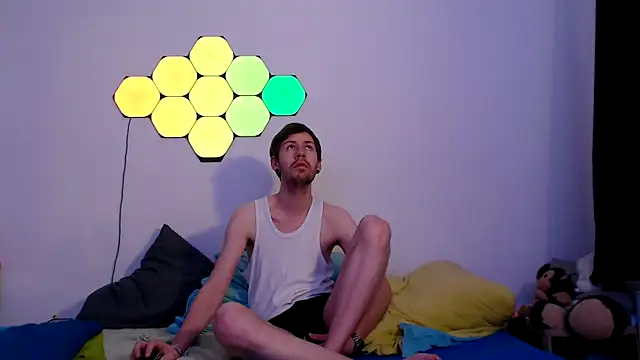 Snapshot of jonny-bisexual chatting on January 14, 6:13 pm jonny-bisexual online show from January 14, 6:13 pm