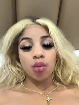 Susandolls online show from October 24, 8:55 am