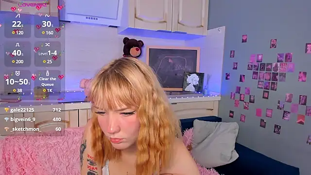 Linablueeyed online show from February 18, 5:31 pm