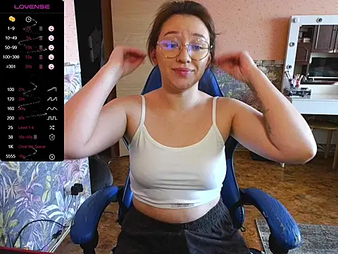 Chloe strip online show from October 15, 4:23 am