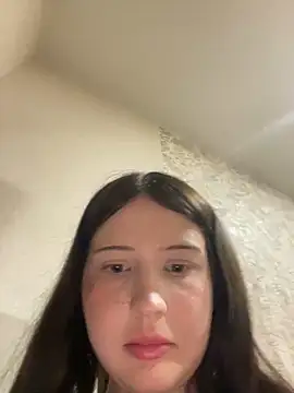 Snapshot of kate8ketee8 chatting on February 21, 9:22 pm kate8ketee8 online show from February 21, 9:22 pm