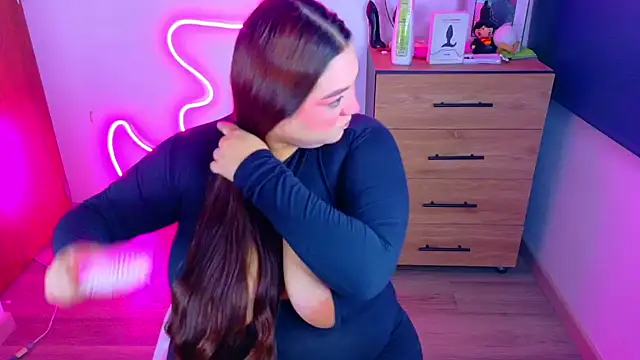 Rebeca charme21 online show from October 4, 8:12 am