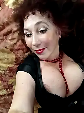 Snapshot of GypsyEsmeralda chatting on December 27, 6:53 pm GypsyEsmeralda online show from December 27, 6:53 pm
