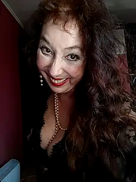 Snapshot of GypsyEsmeralda chatting on March 21, 1:56 pm GypsyEsmeralda online show from March 21, 1:56 pm
