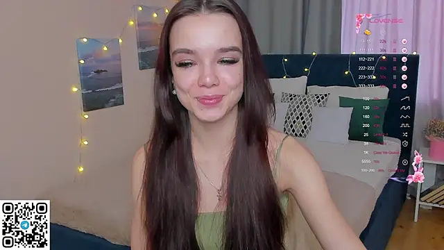 LizaTheButter online show from March 14, 6:53 am