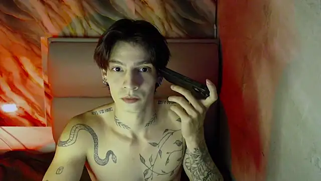 Snapshot of Apolo_Hidalgo01 chatting on September 30, 6:46 pm Apolo Hidalgo01 online show from September 30, 6:46 pm