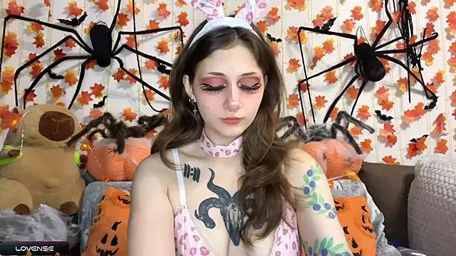  Devill Baby online show from October 22, 7:24 pm