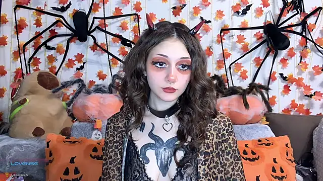 Snapshot of _Devill_Baby chatting on November 28, 6:10 pm Devill Baby online show from November 28, 6:10 pm